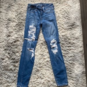 Worn a couple times and in good condition. Women’s 0